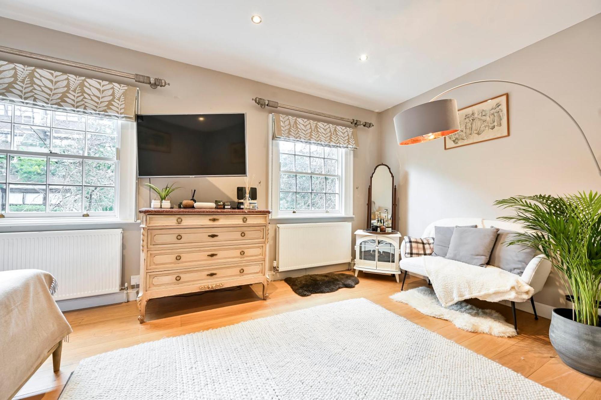 Apartamento Magnificent 2 Bed Hyde Park Mews House Londres Exterior foto